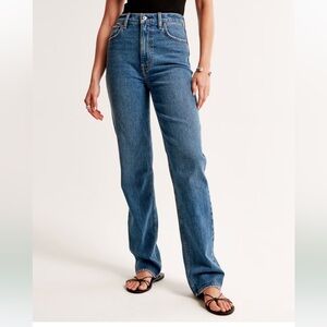 Ultra High Rise 90s Straight Jean 26